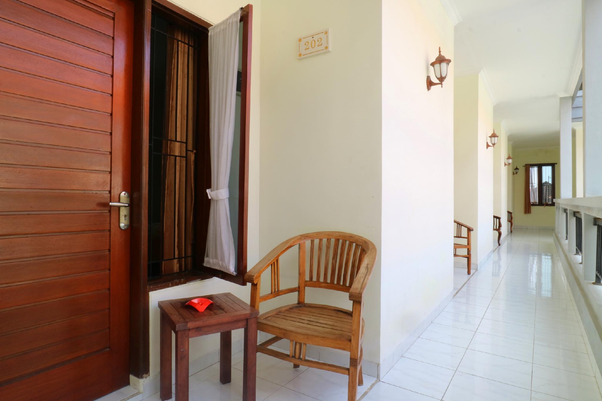 Teges Inn Kuta Kuta Lombok Exterior foto