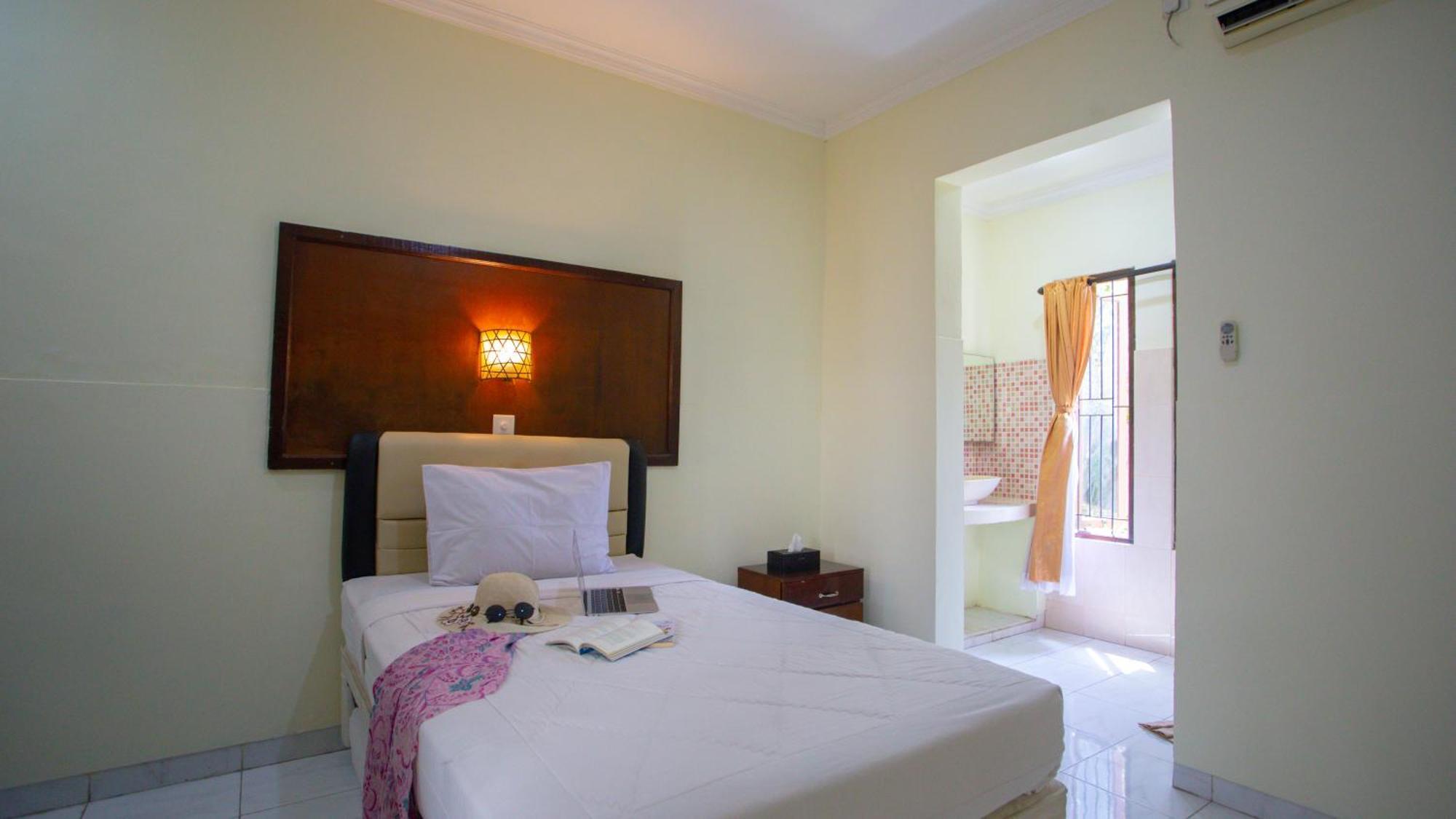 Teges Inn Kuta Kuta Lombok Exterior foto