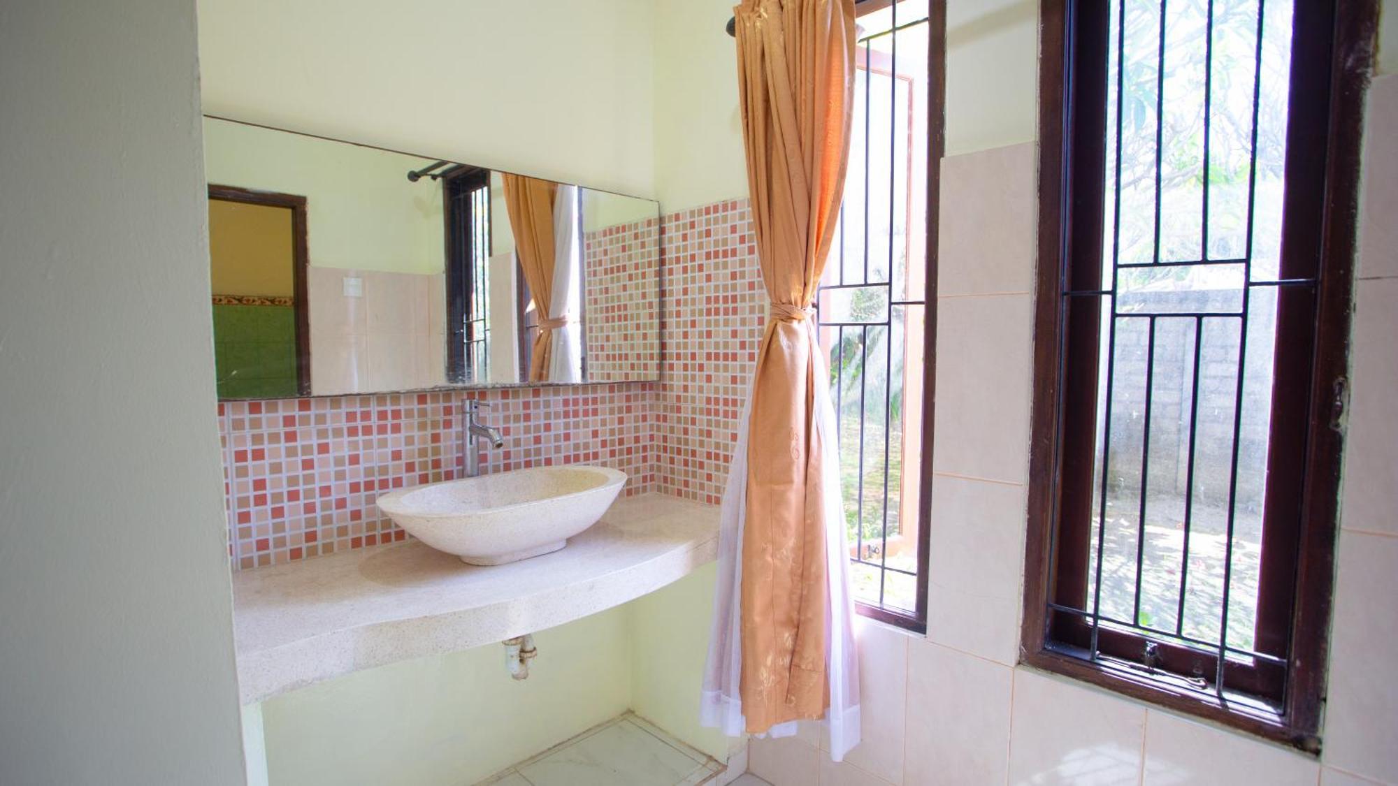 Teges Inn Kuta Kuta Lombok Exterior foto