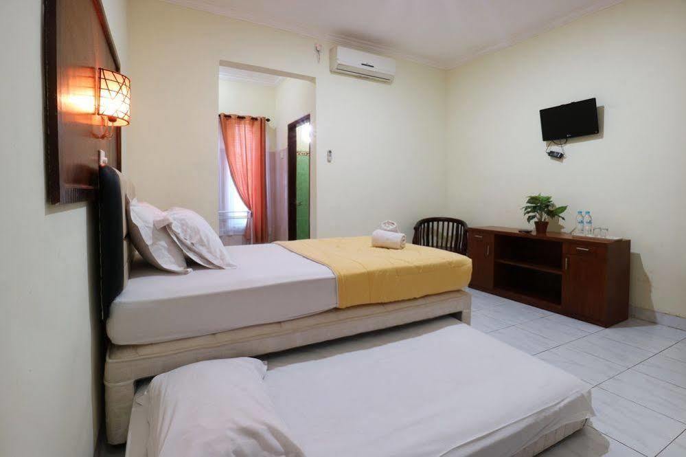 Teges Inn Kuta Kuta Lombok Exterior foto