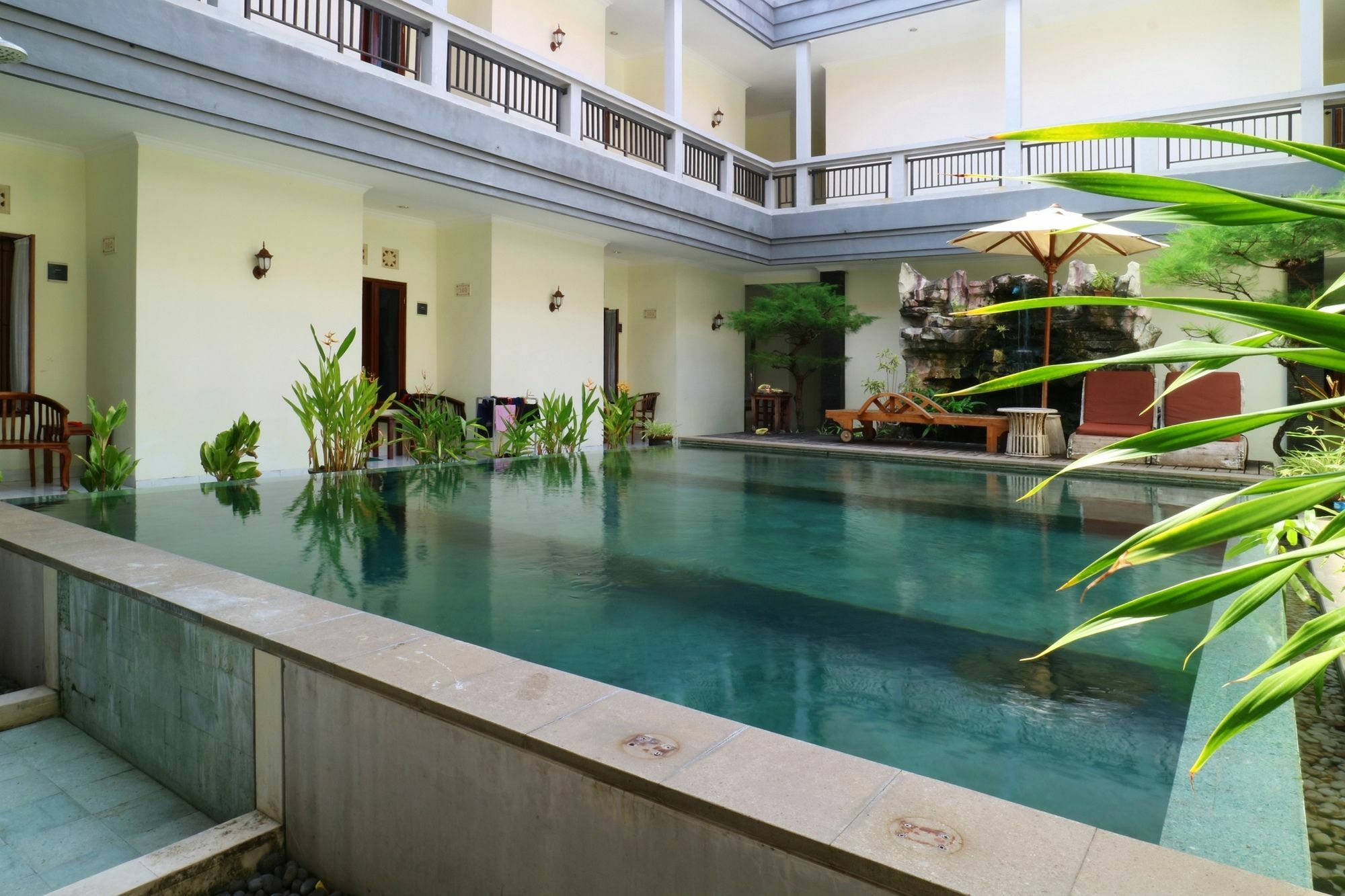 Teges Inn Kuta Kuta Lombok Exterior foto